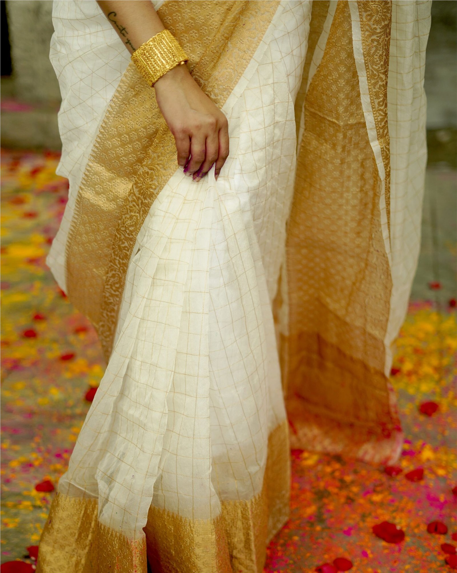 MANJADI Kasavu silk 3
