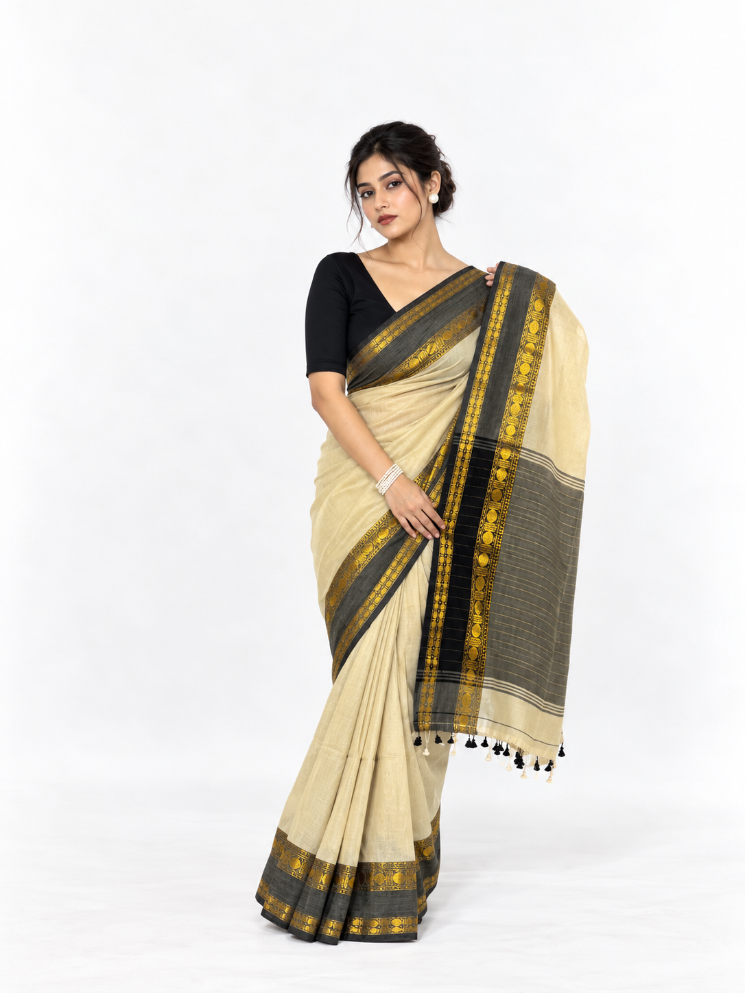 Black-beige-gold Khadi Mul Cotton Saree