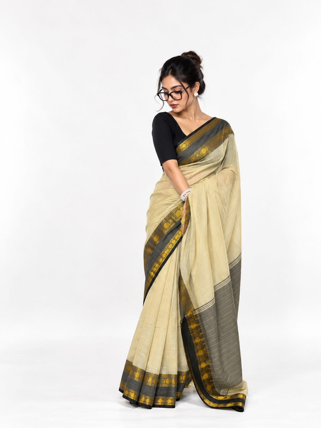 Black-beige-gold Khadi Mul Cotton Saree
