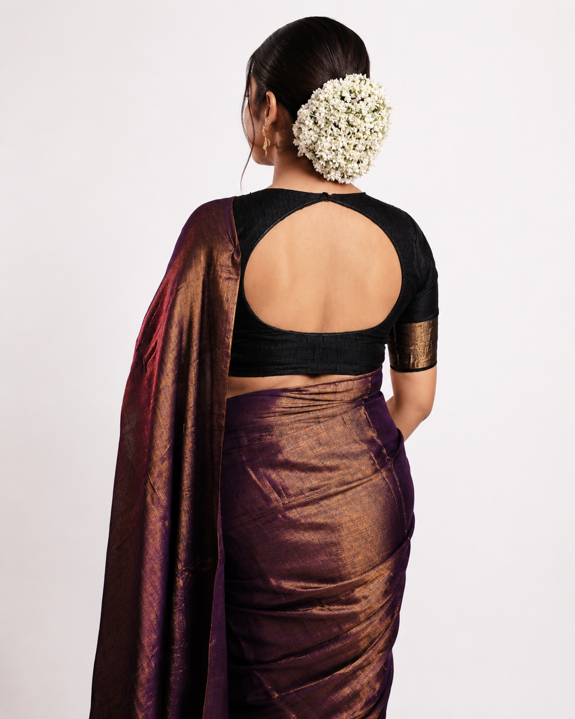 Kaamya Tissue Silk Saree In Purple