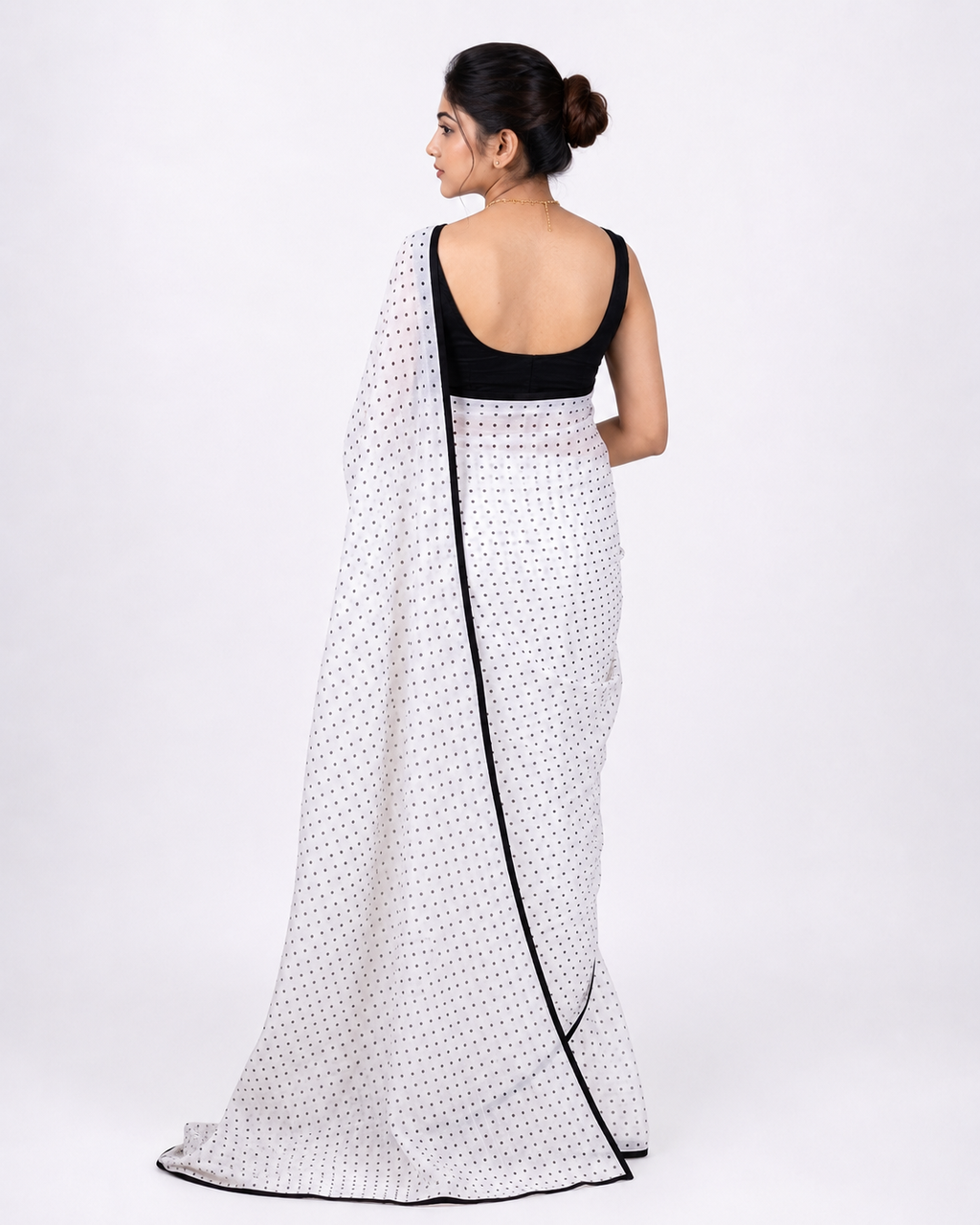 Moonlight Beam Polka Mul Cotton Saree In Black White