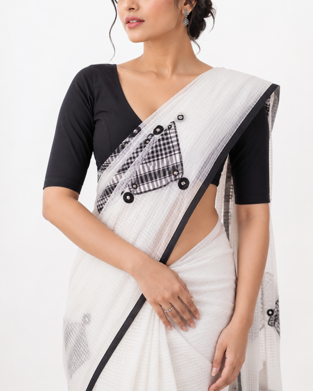 Sandra Resham Kota Gamcha Patchwork Saree In Black