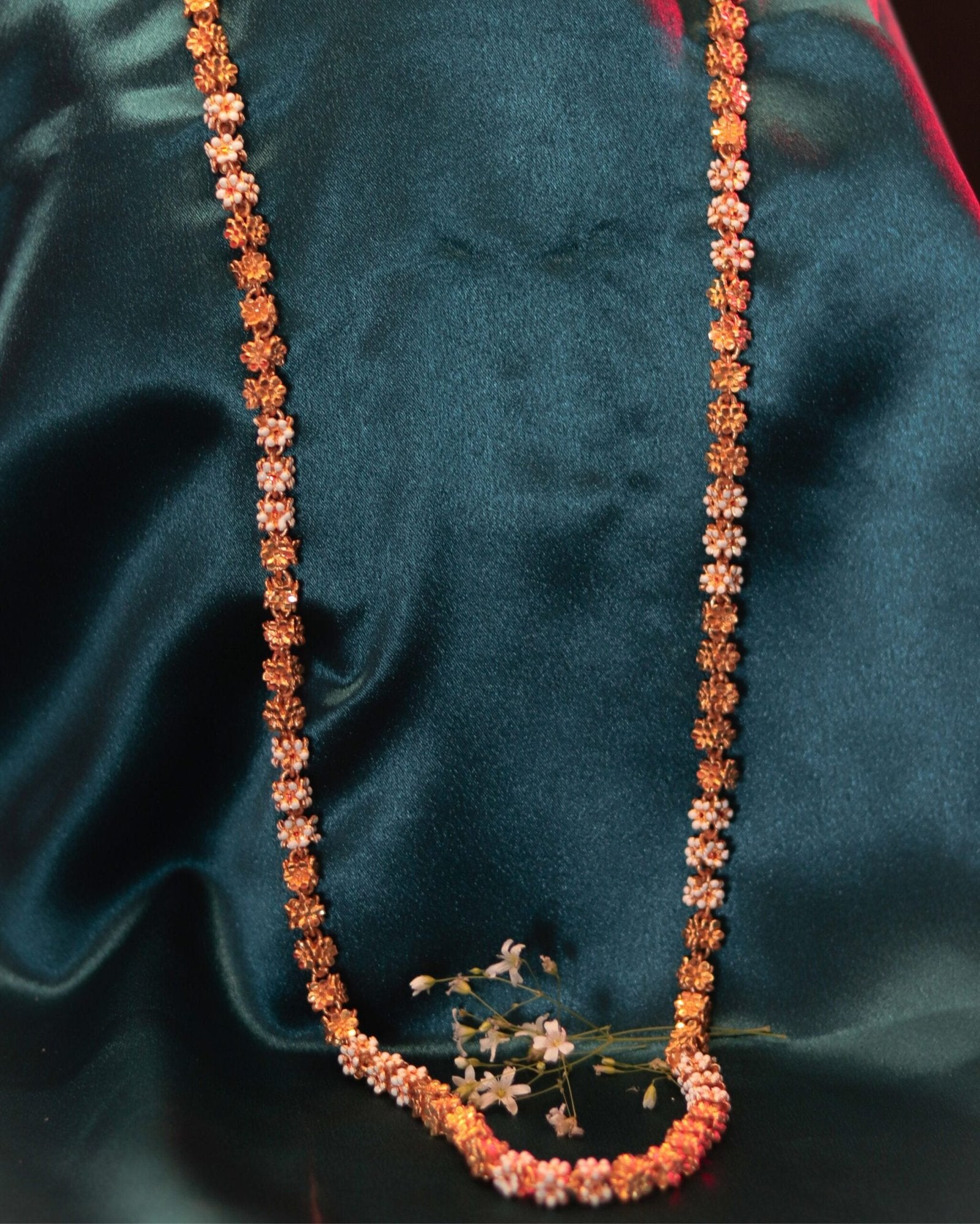 Sheuli Long Mob Chain
