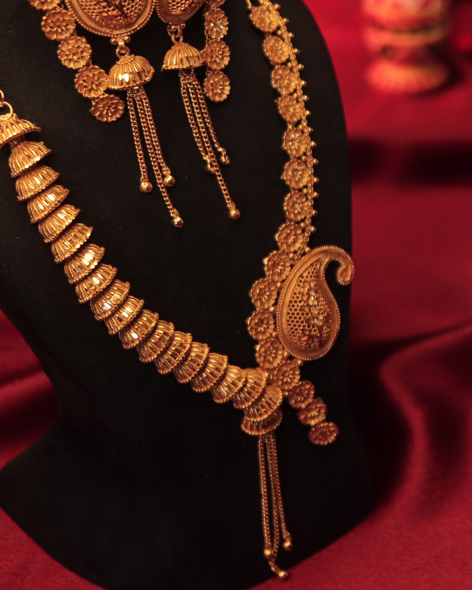 Aamrapali Aam Kolka Necklace