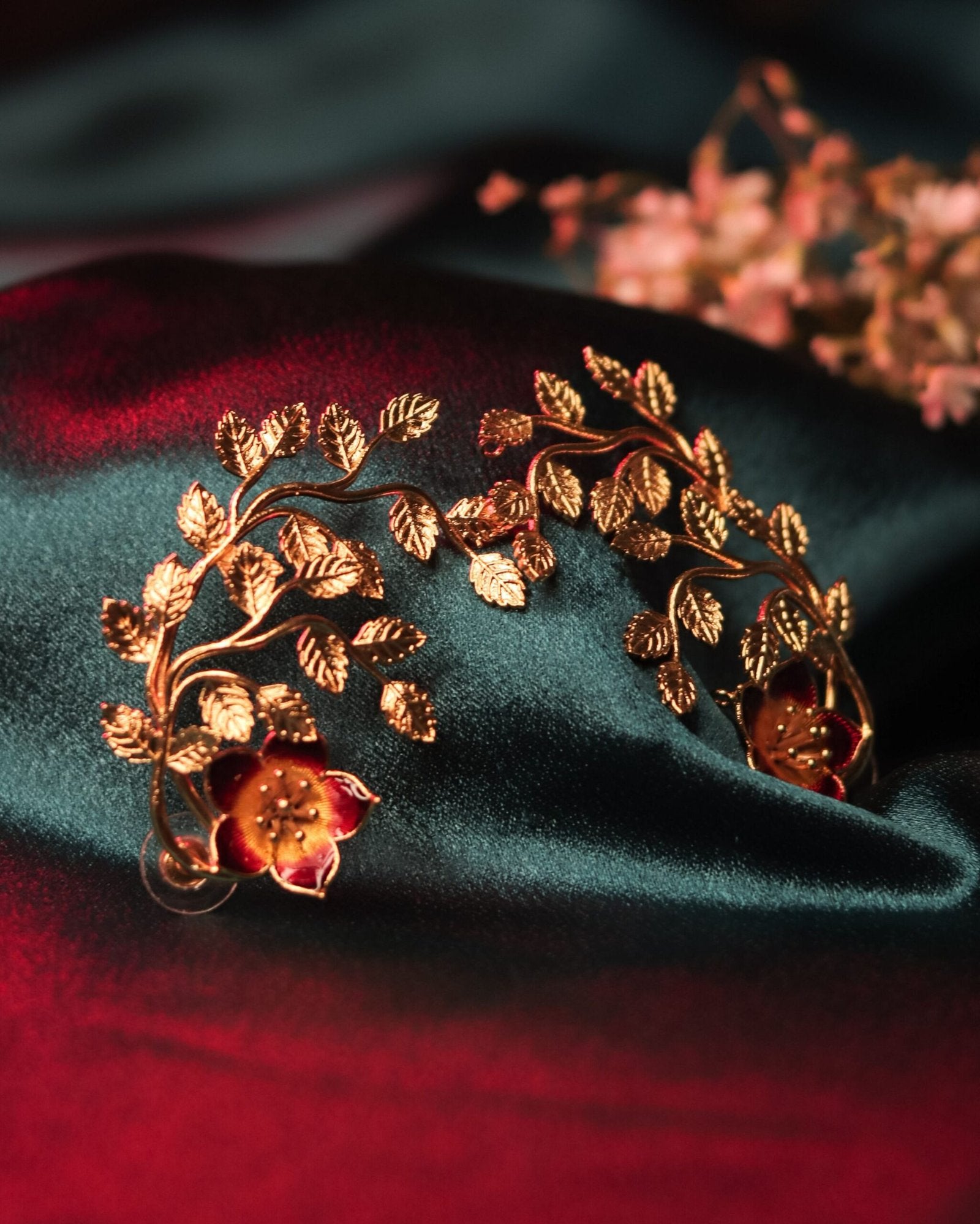 The Leaf Bouquet Full Kaan Earrings