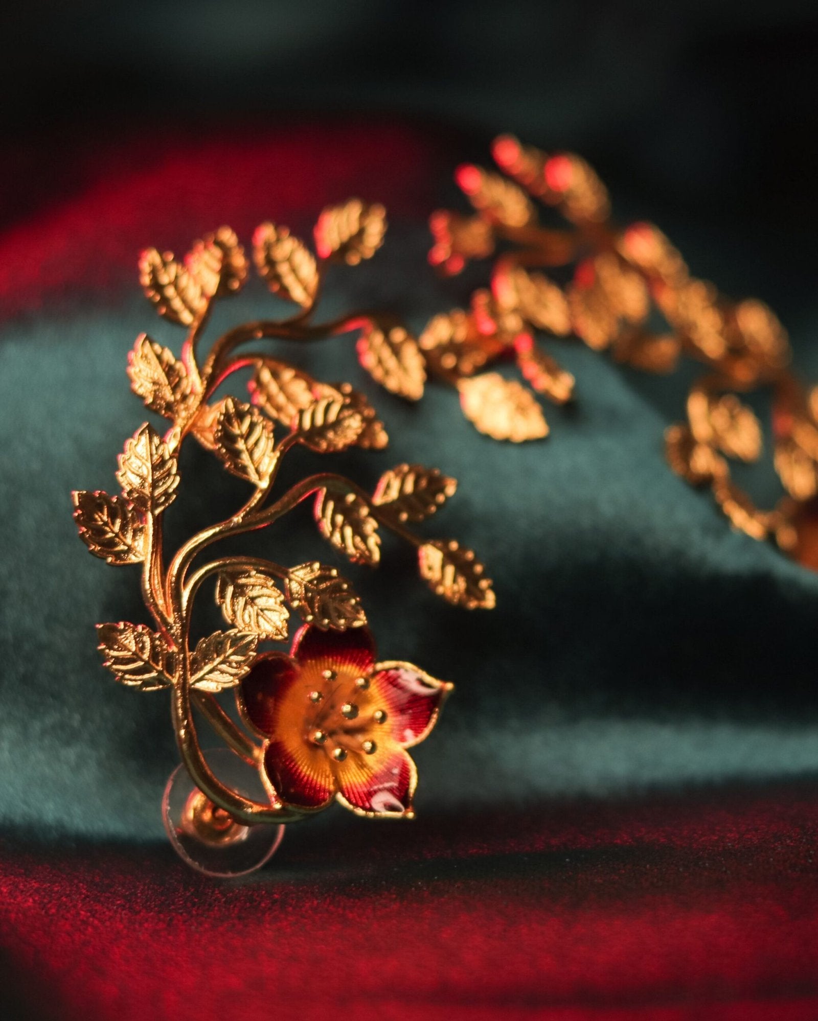 The Leaf Bouquet Full Kaan Earrings